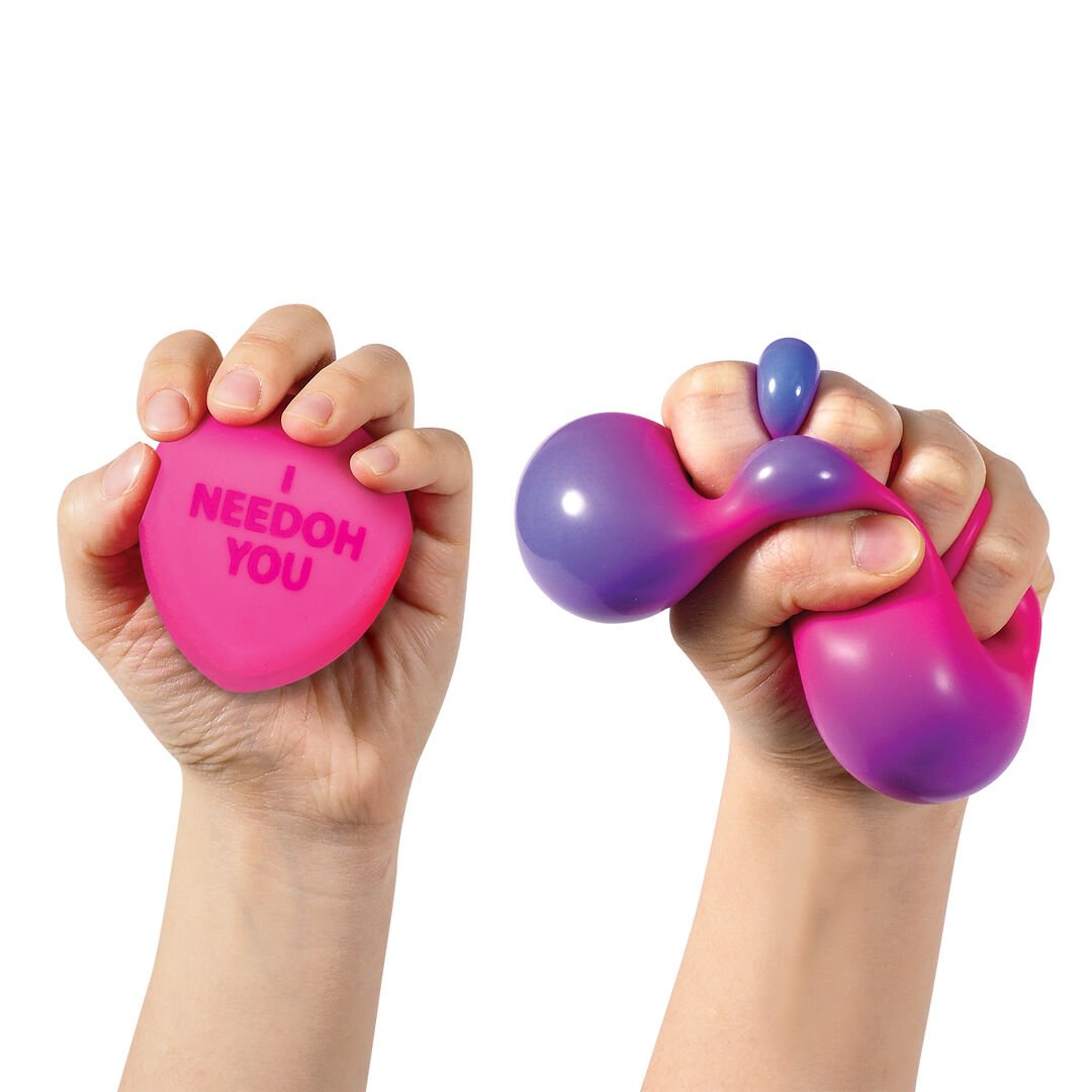 NeeDoh Color Change Squeeze Heart - Image 2